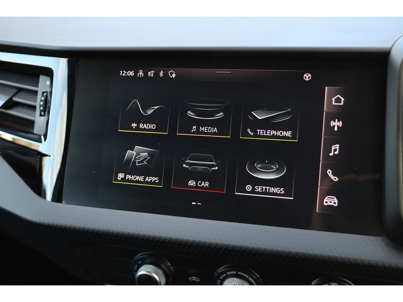 Audi 1.0 TFSI 25 TECHNIK SPORTBACK 5DR PETROL MANUAL SATNAV BLUETOOTH DAB RADIO APPLE CARPLAY PARKING AIDS JUST 1 OWNER ONLY 35000 MILES FSH NO ULEZ CHARGE 72-74 Mitcham Road