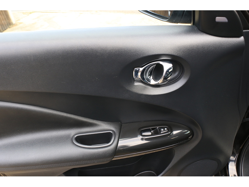 Nissan 1.6 TEKNA SUV 5DR PETROL XTRON AUTO FULL LEATHER HEATED SEATS SAT NAV BLUETOOTH DAB STEREO REAR & 360 CAMERA ONLY 38000 MILES FSH NO ULEZ CHARGE 72-74 Mitcham Road