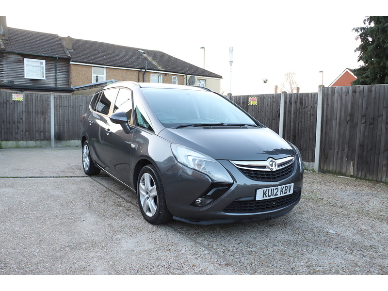 Vauxhall 1.8 16V EXCLUSIV MPV 5DR PETROL MANUAL 7 SEATER CD PLAYER DAB STEREO USB INPUT PARKING AIDS SAME OWNER FOR 3 YEARS ONLY 76000 MILES SH NO ULEZ CHARGE 72-74 Mitcham Road