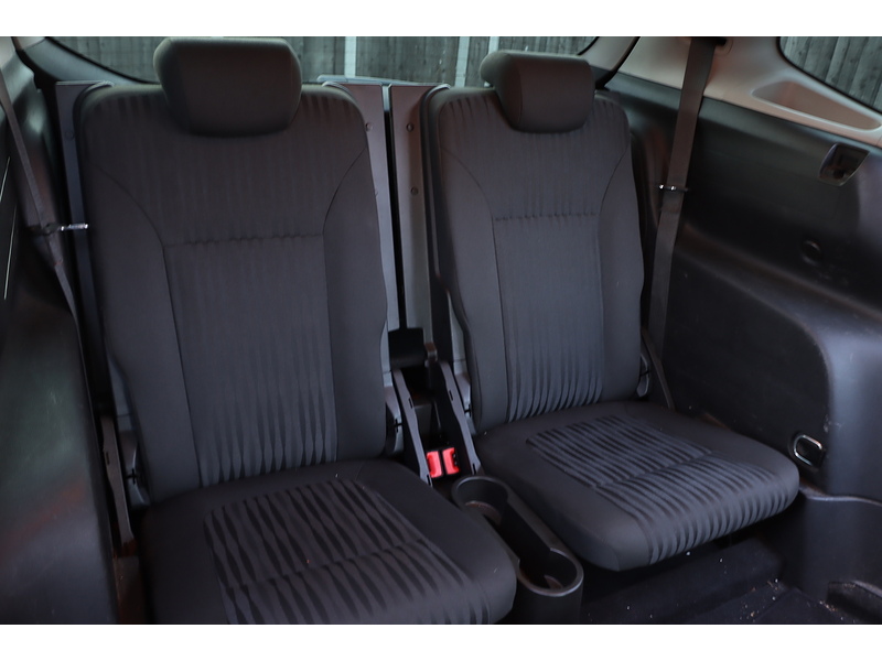 Vauxhall 1.8 16V EXCLUSIV MPV 5DR PETROL MANUAL 7 SEATER CD PLAYER DAB STEREO USB INPUT PARKING AIDS SAME OWNER FOR 3 YEARS ONLY 76000 MILES SH NO ULEZ CHARGE 72-74 Mitcham Road