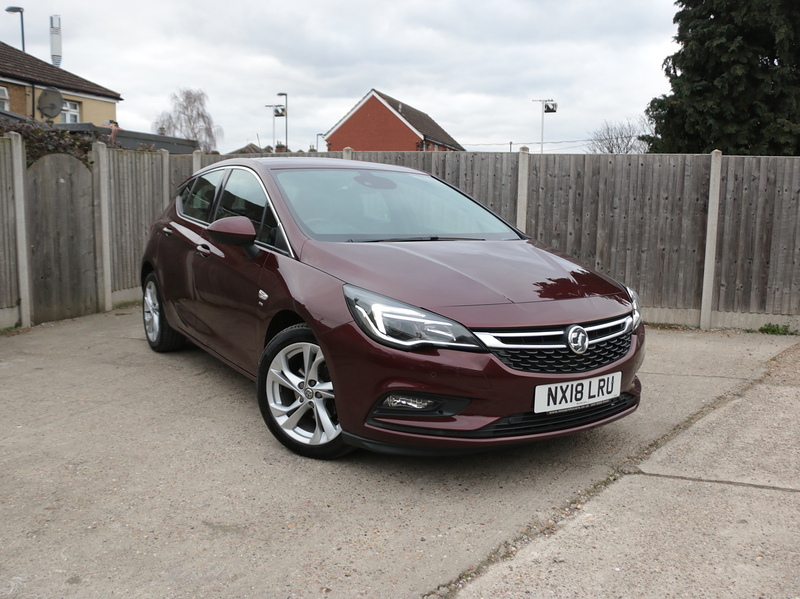 Vauxhall 1.4I TURBO SRI HATCHBACK 5DR PETROL AUTO SAT NAV BLUETOOTH DAB STEREO APPLE CARPLAY PARKING AIDS JUST 2 OWNERS ONLY 56000 MILES SH NO ULEZ CHARGE 72-74 Mitcham Road