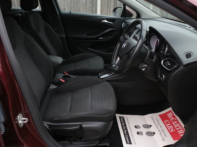 Vauxhall 1.4I TURBO SRI HATCHBACK 5DR PETROL AUTO SAT NAV BLUETOOTH DAB STEREO APPLE CARPLAY PARKING AIDS JUST 2 OWNERS ONLY 56000 MILES SH NO ULEZ CHARGE 72-74 Mitcham Road