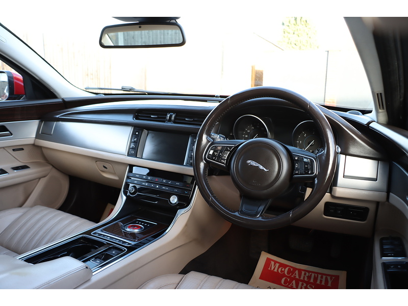 Jaguar d Portfolio 2.0 4dr Saloon Automatic Diesel 72-74 Mitcham Road