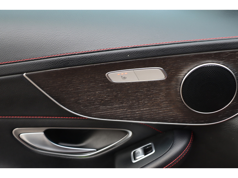 Mercedes-Benz C43 V6 AMG 3.0 COUPE 2DR PETROL G-TRONIC+ 4MATIC AUTO HEATED SEATS SAT NAV BLUETOOTH DAB STEREO APPLE CARPLAY REAR CAMERA PARKING AIDS 39000 MILES SH 72-74 Mitcham Road