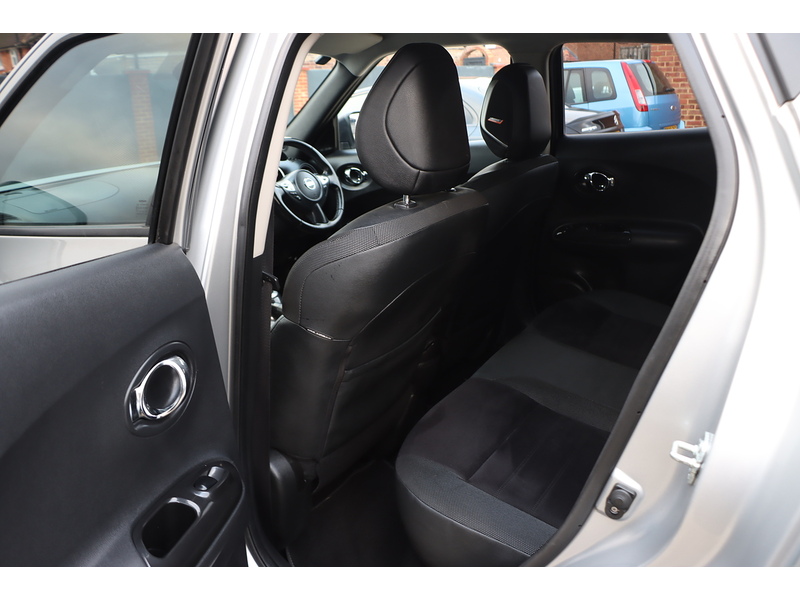 Nissan 1.6 Bose Personal Edition SUV 5dr Petrol XTRON Euro 6 (112 ps) 72-74 Mitcham Road