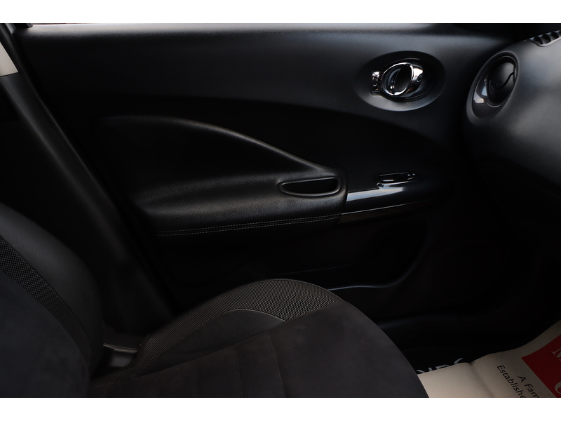 Nissan 1.6 Bose Personal Edition SUV 5dr Petrol XTRON Euro 6 (112 ps) 72-74 Mitcham Road