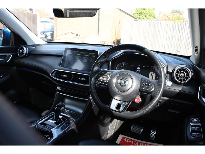 MG 1.5 T-GDI EXCLUSIVE SUV 5DR PETROL DCT AUTO SUNROOF HEATED SEATS SATNAV BLUETOOTH APPLE CARPLAY REAR CAMERA PARKING AIDS 2 OWNERS ONLY 64000 MILES FSH 72-74 Mitcham Road