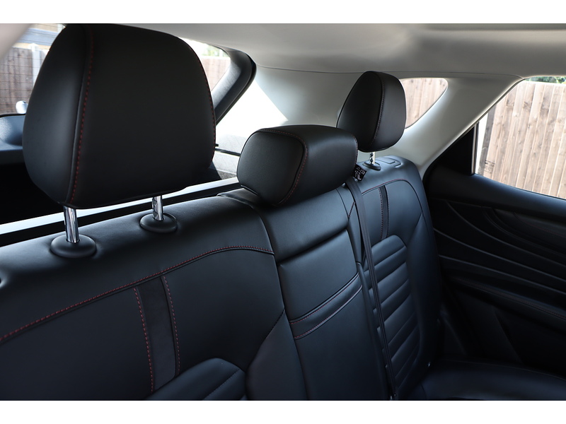 MG 1.5 T-GDI EXCLUSIVE SUV 5DR PETROL DCT AUTO SUNROOF HEATED SEATS SATNAV BLUETOOTH APPLE CARPLAY REAR CAMERA PARKING AIDS 2 OWNERS ONLY 64000 MILES FSH 72-74 Mitcham Road