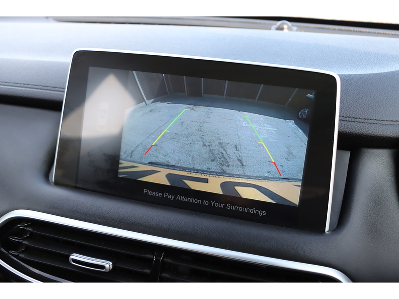 MG 1.5 T-GDI EXCLUSIVE SUV 5DR PETROL DCT AUTO SUNROOF HEATED SEATS SATNAV BLUETOOTH APPLE CARPLAY REAR CAMERA PARKING AIDS 2 OWNERS ONLY 64000 MILES FSH 72-74 Mitcham Road