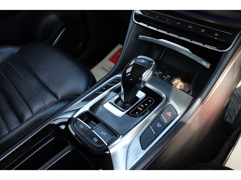 MG 1.5 T-GDI EXCLUSIVE SUV 5DR PETROL DCT AUTO SUNROOF HEATED SEATS SATNAV BLUETOOTH APPLE CARPLAY REAR CAMERA PARKING AIDS 2 OWNERS ONLY 64000 MILES FSH 72-74 Mitcham Road