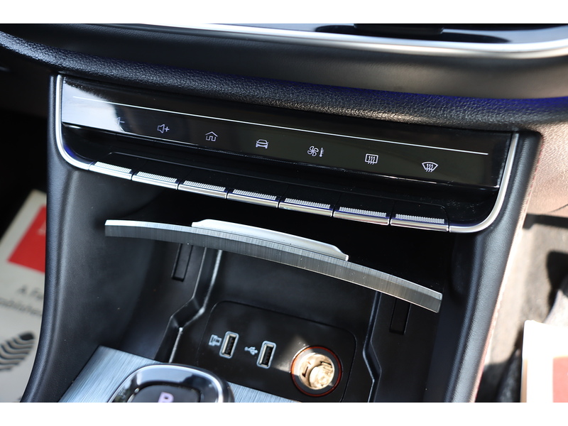 MG 1.5 T-GDI EXCLUSIVE SUV 5DR PETROL DCT AUTO SUNROOF HEATED SEATS SATNAV BLUETOOTH APPLE CARPLAY REAR CAMERA PARKING AIDS 2 OWNERS ONLY 64000 MILES FSH 72-74 Mitcham Road