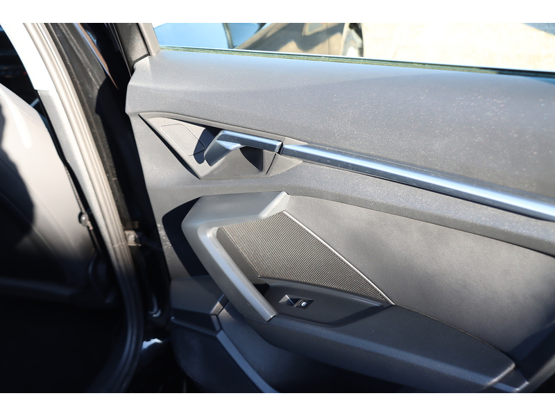 Audi 1.0 TFSI 30 SPORT SPORTBACK 5DR PETROL MANUAL SAT NAV BLUETOOTH DAB STEREO APPLE CARPLAY PARKING AIDS JUST 1 OWNER ONLY 54000 MILES FSH NO ULEZ CHARGE 72-74 Mitcham Road