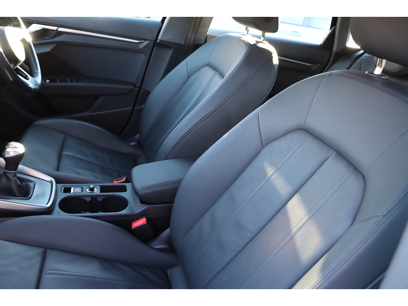 Audi 1.0 TFSI 30 SPORT SPORTBACK 5DR PETROL MANUAL SAT NAV BLUETOOTH DAB STEREO APPLE CARPLAY PARKING AIDS JUST 1 OWNER ONLY 54000 MILES FSH NO ULEZ CHARGE 72-74 Mitcham Road