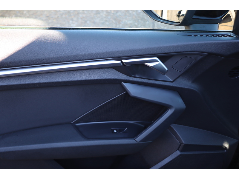 Audi 1.0 TFSI 30 SPORT SPORTBACK 5DR PETROL MANUAL SAT NAV BLUETOOTH DAB STEREO APPLE CARPLAY PARKING AIDS JUST 1 OWNER ONLY 54000 MILES FSH NO ULEZ CHARGE 72-74 Mitcham Road