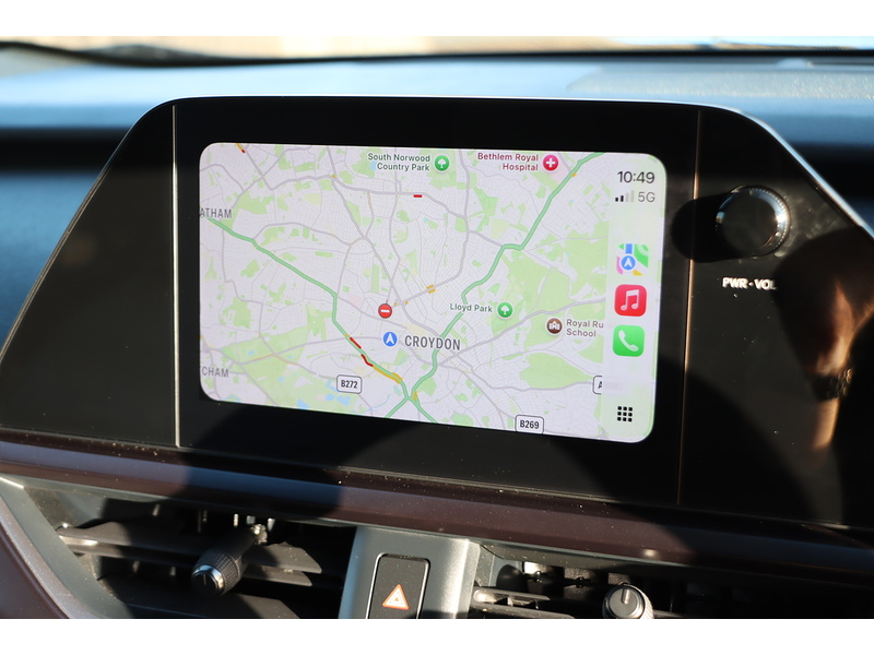 Lexus 250H 2.0 F SPORT DESIGN SUV 5DR PETROL HYBRID E-CVT AUTO SAT NAV BLUETOOTH STEREO APPLE CARPLAY REAR CAMERA PARKING AIDS JUST 1 OWNER 62000 MILES FSH 72-74 Mitcham Road