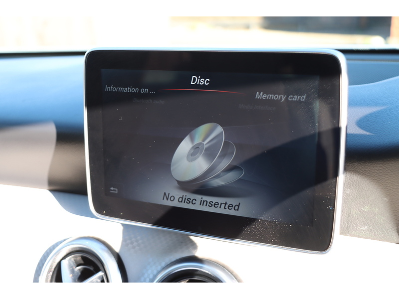 Mercedes-Benz A180 1.6 SPORT HATCHBACK 5DR PETROL 7G-DCT AUTO SAT NAV BLUETOOTH DAB STEREO APPLE CARPLAY PARKING AIDS SAME OWNER FOR 8 YEARS ONLY 55000 MILES FSH 72-74 Mitcham Road