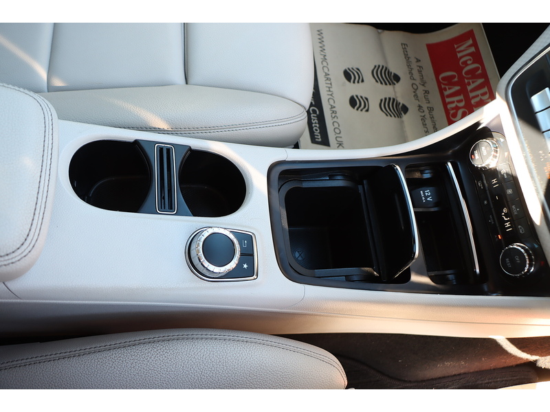 Mercedes-Benz A180 1.6 SPORT HATCHBACK 5DR PETROL 7G-DCT AUTO SAT NAV BLUETOOTH DAB STEREO APPLE CARPLAY PARKING AIDS SAME OWNER FOR 8 YEARS ONLY 55000 MILES FSH 72-74 Mitcham Road