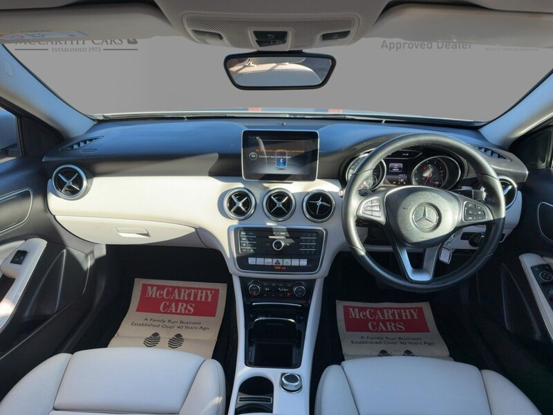 Mercedes-Benz A180 1.6 SPORT HATCHBACK 5DR PETROL 7G-DCT AUTO SAT NAV BLUETOOTH DAB STEREO APPLE CARPLAY PARKING AIDS SAME OWNER FOR 8 YEARS ONLY 55000 MILES FSH 72-74 Mitcham Road