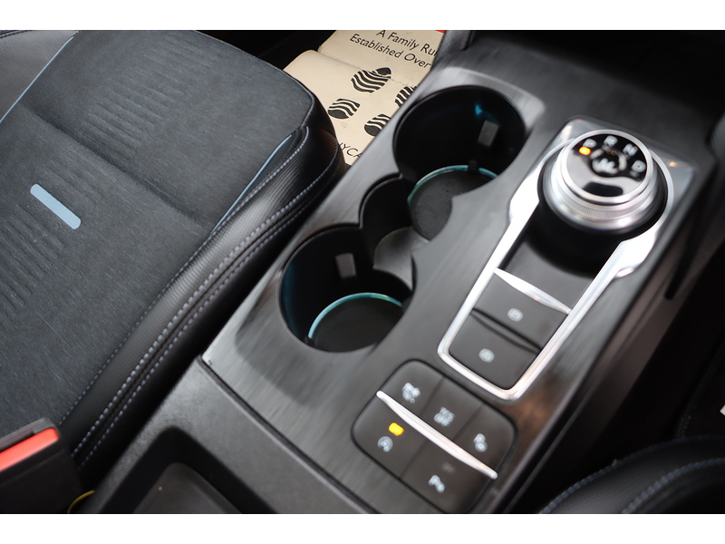 Ford 1.5T ECOBOOST ACTIVE X ESTATE 5DR PETROL AUTO SUNROOF HEATED SEATS SAT NAV BLUETOOTH DAB STEREO USB INPUT PARKING AIDS 41000 MILES SH NO ULEZ CHARGE 72-74 Mitcham Road