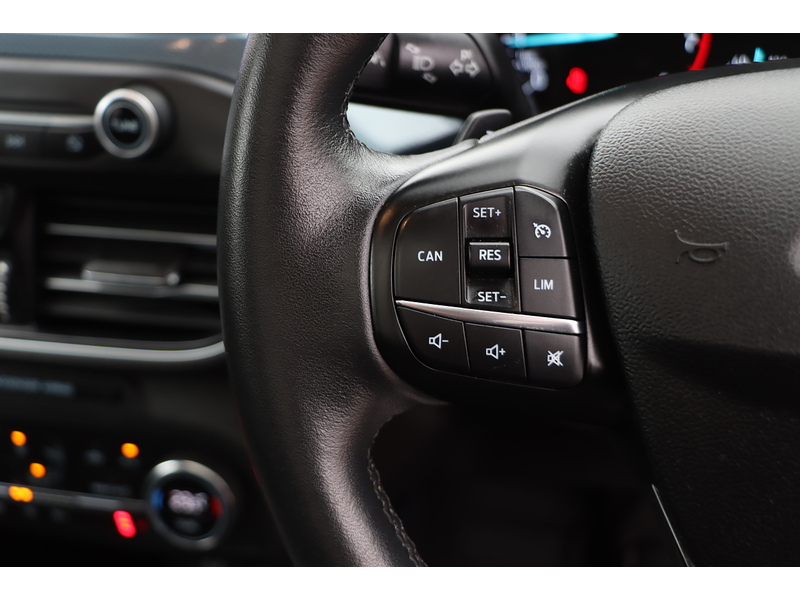 Ford 1.5T ECOBOOST ACTIVE X ESTATE 5DR PETROL AUTO SUNROOF HEATED SEATS SAT NAV BLUETOOTH DAB STEREO USB INPUT PARKING AIDS 41000 MILES SH NO ULEZ CHARGE 72-74 Mitcham Road