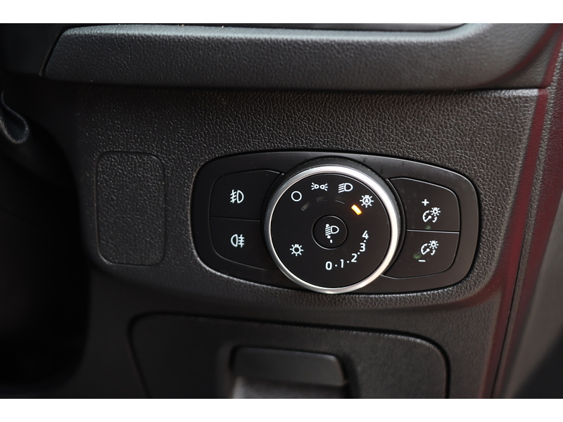 Ford 1.5T ECOBOOST ACTIVE X ESTATE 5DR PETROL AUTO SUNROOF HEATED SEATS SAT NAV BLUETOOTH DAB STEREO USB INPUT PARKING AIDS 41000 MILES SH NO ULEZ CHARGE 72-74 Mitcham Road