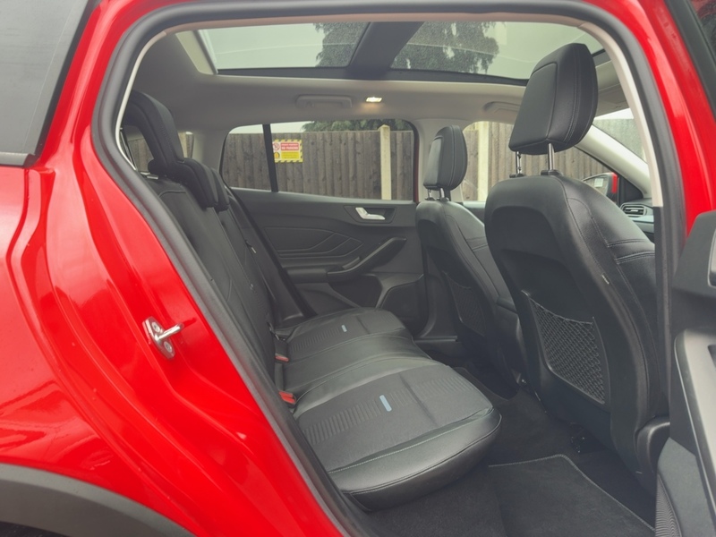 Ford 1.5T ECOBOOST ACTIVE X ESTATE 5DR PETROL AUTO SUNROOF HEATED SEATS SAT NAV BLUETOOTH DAB STEREO USB INPUT PARKING AIDS 41000 MILES SH NO ULEZ CHARGE 72-74 Mitcham Road