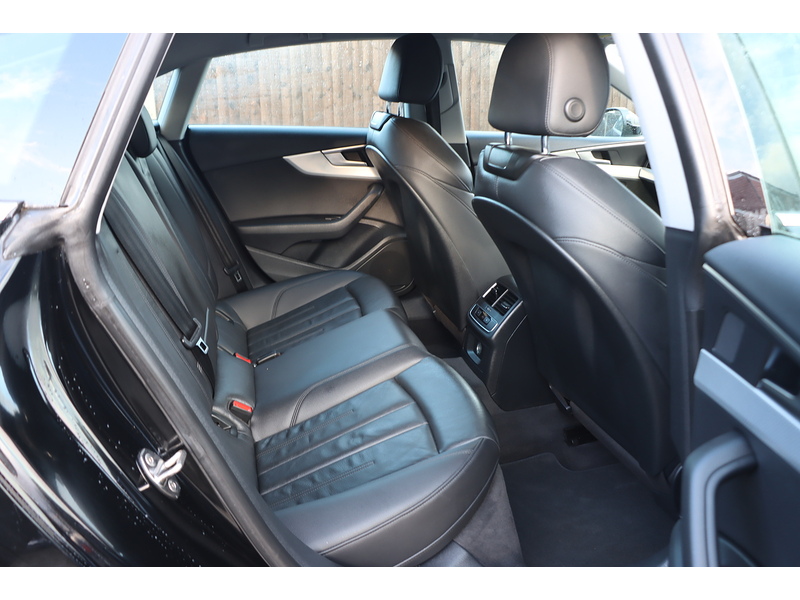 Audi 2.0 TFSI 35 SPORT SPORTBACK 5DR PETROL S TRONIC AUTO HEATED SEATS SAT NAV BLUETOOTH DAB STEREO APPLE CARPLAY PARKING AIDS 2 OWNERS ONLY 54000 MILES SH 72-74 Mitcham Road