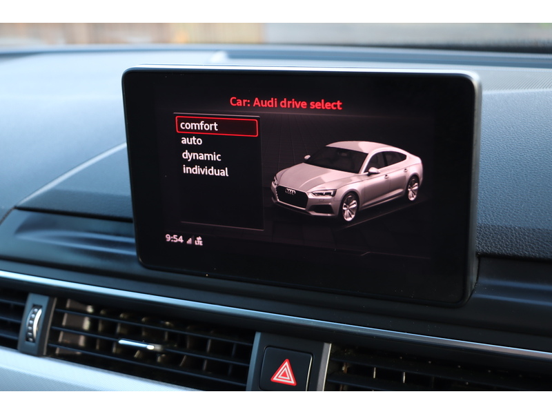 Audi 2.0 TFSI 35 SPORT SPORTBACK 5DR PETROL S TRONIC AUTO HEATED SEATS SAT NAV BLUETOOTH DAB STEREO APPLE CARPLAY PARKING AIDS 2 OWNERS ONLY 54000 MILES SH 72-74 Mitcham Road