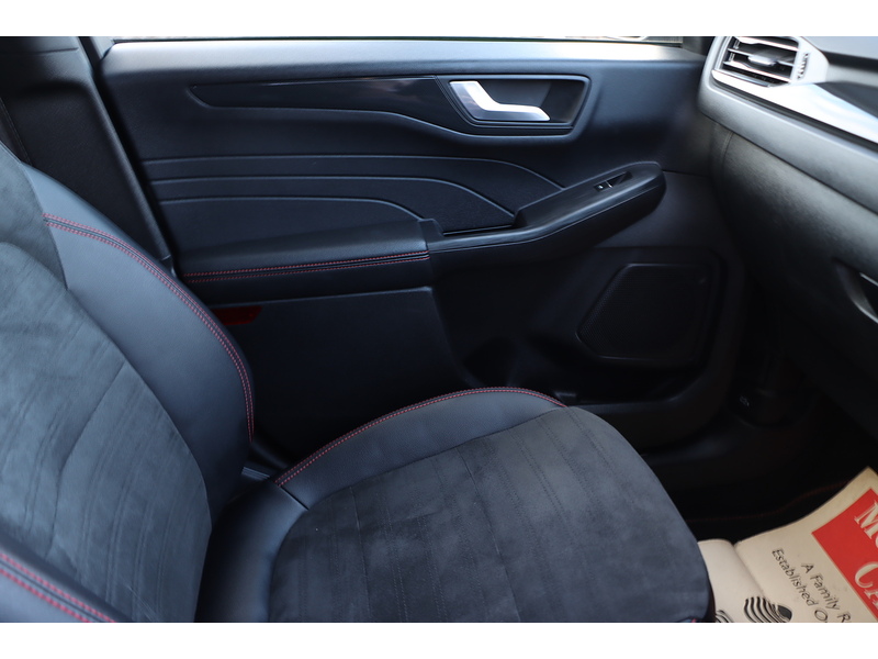 Ford 2.5 ECOBOOST DURATEC 14.4KWH ST-LINE SUV 5DR PETROL PLUG-IN HYBRID CVT AUTO SATNAV BLUETOOTH DAB STEREO PARKING AIDS JUST 1 OWNER ONLY 84000 MILES FSH 72-74 Mitcham Road