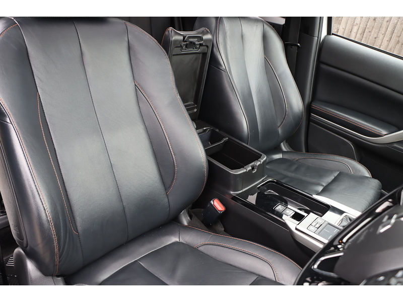 Mitsubishi 1.5T BLACK SUV 5DR PETROL CVT 4WD AUTO SUNROOF HEATED SEATS SAT NAV BLUETOOTH DAB STEREO APPLE CARPLAY REAR & 360 CAMERA PARKING AIDS 38000 MILES FSH 72-74 Mitcham Road