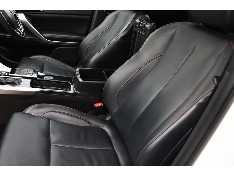 Mitsubishi 1.5T BLACK SUV 5DR PETROL CVT 4WD AUTO SUNROOF HEATED SEATS SAT NAV BLUETOOTH DAB STEREO APPLE CARPLAY REAR & 360 CAMERA PARKING AIDS 38000 MILES FSH 72-74 Mitcham Road