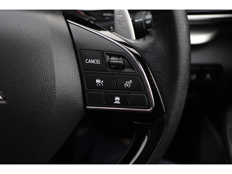 Mitsubishi 1.5T BLACK SUV 5DR PETROL CVT 4WD AUTO SUNROOF HEATED SEATS SAT NAV BLUETOOTH DAB STEREO APPLE CARPLAY REAR & 360 CAMERA PARKING AIDS 38000 MILES FSH 72-74 Mitcham Road