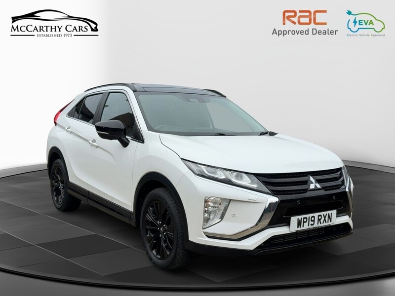 Mitsubishi 1.5T BLACK SUV 5DR PETROL CVT 4WD AUTO SUNROOF HEATED SEATS SAT NAV BLUETOOTH DAB STEREO APPLE CARPLAY REAR & 360 CAMERA PARKING AIDS 38000 MILES FSH 72-74 Mitcham Road