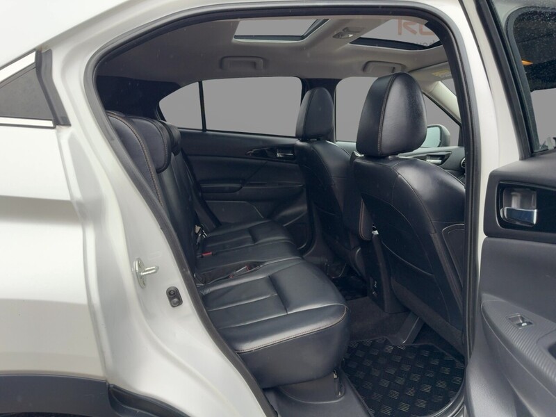 Mitsubishi 1.5T BLACK SUV 5DR PETROL CVT 4WD AUTO SUNROOF HEATED SEATS SAT NAV BLUETOOTH DAB STEREO APPLE CARPLAY REAR & 360 CAMERA PARKING AIDS 38000 MILES FSH 72-74 Mitcham Road