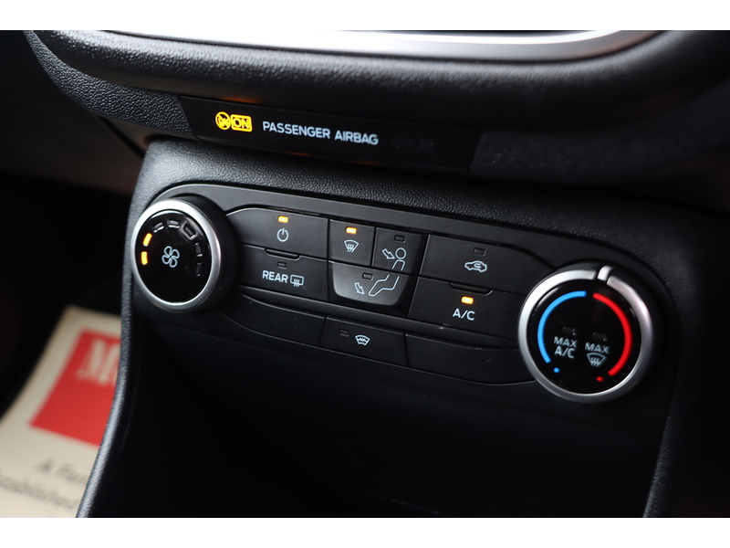 Ford 1.0T ECOBOOST ACTIVE HATCHBACK 5DR PETROL MANUAL SAT NAV BLUETOOTH DAB STEREO APPLE CARPLAY PARKING AIDS JUST 1 OWNER FROM NEW ONLY 69000 MILES FSH 72-74 Mitcham Road