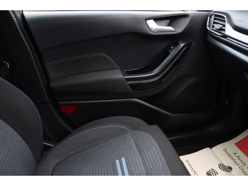 Ford 1.0T ECOBOOST ACTIVE HATCHBACK 5DR PETROL MANUAL SAT NAV BLUETOOTH DAB STEREO APPLE CARPLAY PARKING AIDS JUST 1 OWNER FROM NEW ONLY 69000 MILES FSH 72-74 Mitcham Road