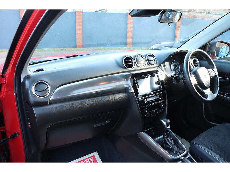 Suzuki 1.5 SZ5 SUV 5dr Petrol Hybrid AGS Auto Euro 6 (s/s) (115 ps) 72-74 Mitcham Road