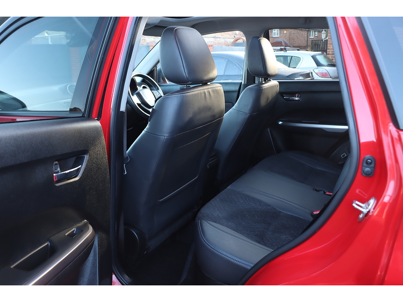 Suzuki 1.5 SZ5 SUV 5dr Petrol Hybrid AGS Auto Euro 6 (s/s) (115 ps) 72-74 Mitcham Road