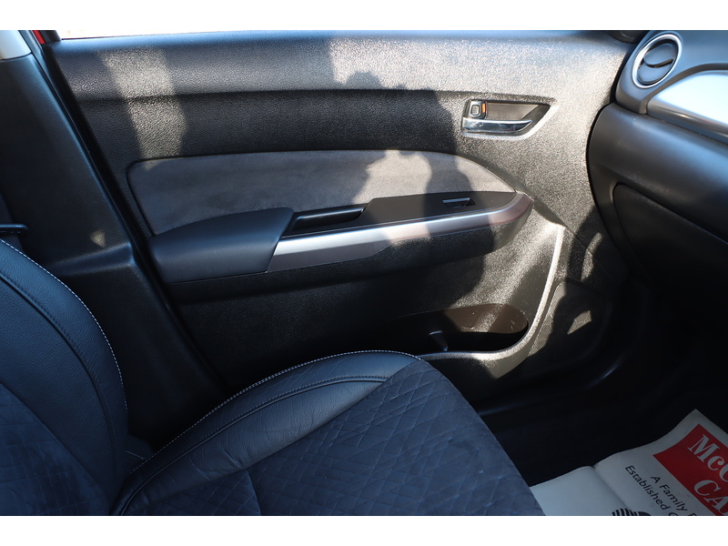 Suzuki 1.5 SZ5 SUV 5dr Petrol Hybrid AGS Auto Euro 6 (s/s) (115 ps) 72-74 Mitcham Road