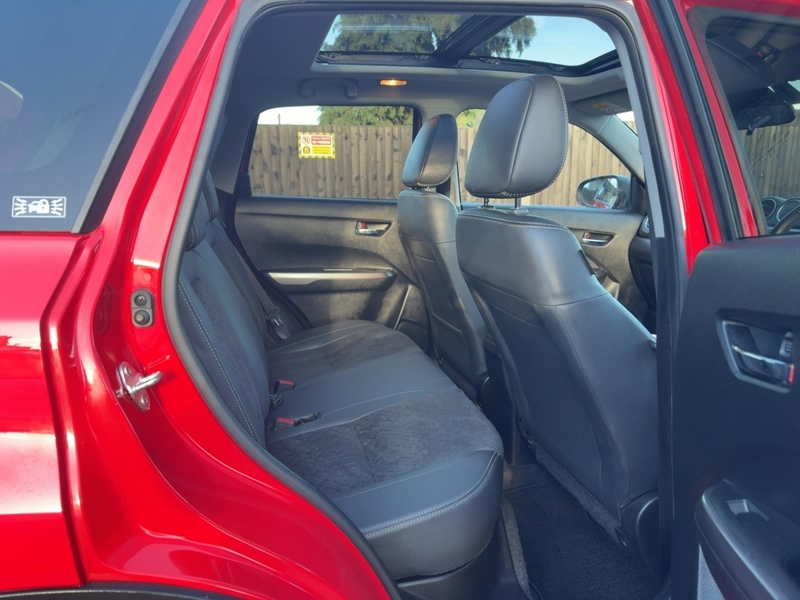 Suzuki 1.5 SZ5 SUV 5dr Petrol Hybrid AGS Auto Euro 6 (s/s) (115 ps) 72-74 Mitcham Road