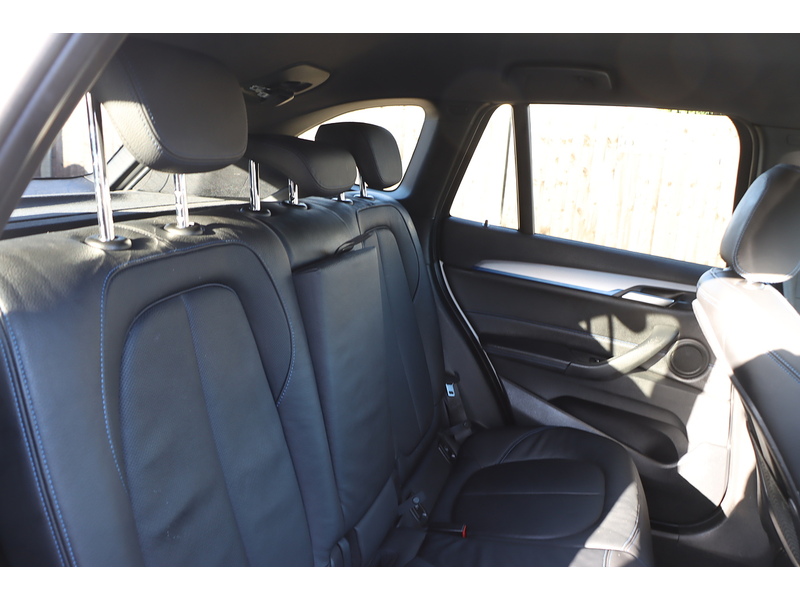 BMW 1.5 25e 10kWh M Sport SUV 5dr Petrol Plug-in Hybrid Auto xDrive Euro 6 (s/s) (220 ps) 72-74 Mitcham Road