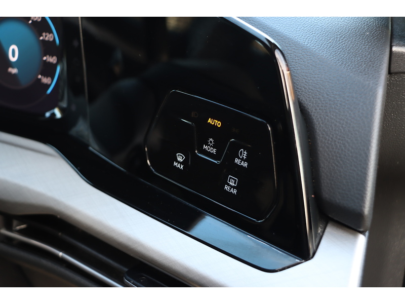 Volkswagen 1.5 TSI Life Hatchback 5dr Petrol Manual Euro 6 (s/s) (150 ps) 72-74 Mitcham Road