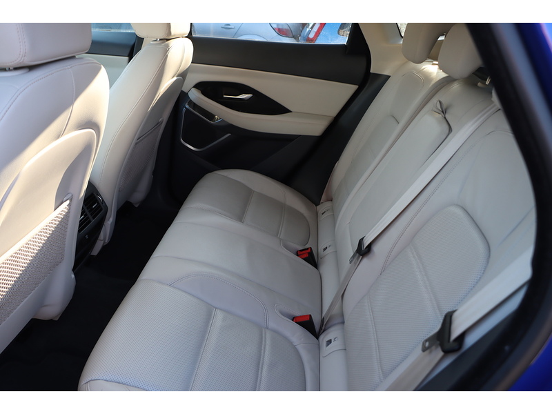 Jaguar 2.0 P200 SE SUV 5DR PETROL AWD AUTO HEATED SEATS SAT NAV BLUETOOTH APPLE CARPLAY REAR+360 CAMERA PARKING AIDS 2 OWNERS ONLY 27000 MILES FSH 5 SERVICES 72-74 Mitcham Road