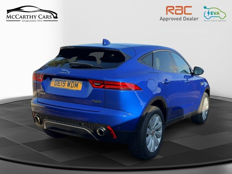 Jaguar 2.0 P200 SE SUV 5DR PETROL AWD AUTO HEATED SEATS SAT NAV BLUETOOTH APPLE CARPLAY REAR+360 CAMERA PARKING AIDS 2 OWNERS ONLY 27000 MILES FSH 5 SERVICES 72-74 Mitcham Road