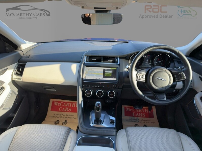 Jaguar 2.0 P200 SE SUV 5DR PETROL AWD AUTO HEATED SEATS SAT NAV BLUETOOTH APPLE CARPLAY REAR+360 CAMERA PARKING AIDS 2 OWNERS ONLY 27000 MILES FSH 5 SERVICES 72-74 Mitcham Road