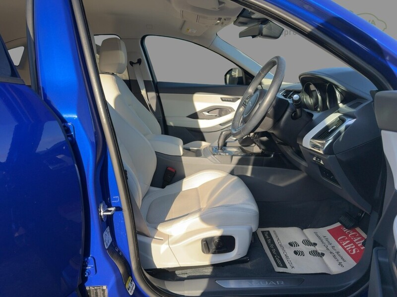 Jaguar 2.0 P200 SE SUV 5DR PETROL AWD AUTO HEATED SEATS SAT NAV BLUETOOTH APPLE CARPLAY REAR+360 CAMERA PARKING AIDS 2 OWNERS ONLY 27000 MILES FSH 5 SERVICES 72-74 Mitcham Road