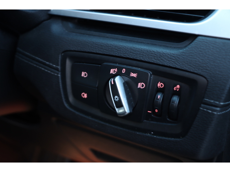 BMW 2.0 20I XLINE SUV 5DR PETROL XDRIVE AUTO HEATED SEATS SAT NAV BLUETOOTH DAB STEREO APPLE CARPLAY PARKING AIDS 2 OWNERS ONLY 54000 MILES FSH 5 SERVICES 72-74 Mitcham Road