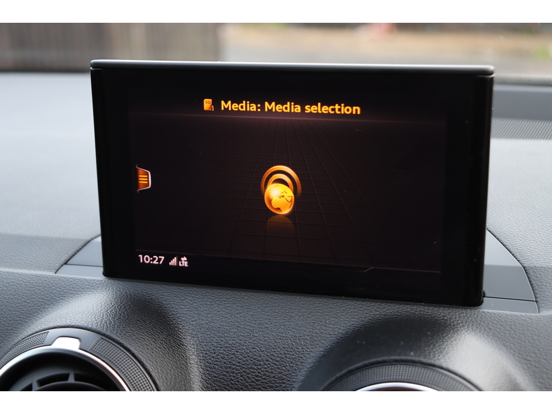 Audi 1.0 TFSI 30 SPORT SUV 5DR PETROL S TRONIC AUTO SATNAV BLUETOOTH DAB RADIO APPLE CARPLAY PARKING AIDS JUST 2 OWNERS ONLY 64000 MILES FSH NO ULEZ CHARGE 72-74 Mitcham Road