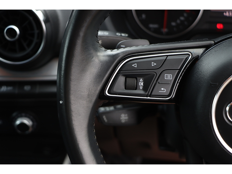 Audi 1.0 TFSI 30 SPORT SUV 5DR PETROL S TRONIC AUTO SATNAV BLUETOOTH DAB RADIO APPLE CARPLAY PARKING AIDS JUST 2 OWNERS ONLY 64000 MILES FSH NO ULEZ CHARGE 72-74 Mitcham Road