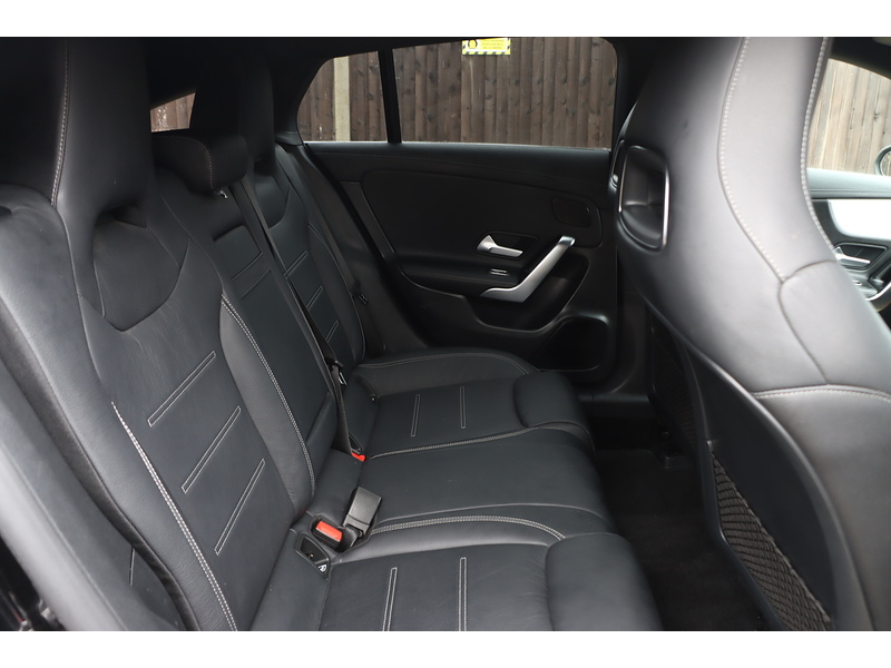 Mercedes-Benz CLA220 2.0 AMG LINE (PREMIUM) SHOOTING BRAKE 5DR PETROL 7G-DCT AUTO HEATED SEATS SAT NAV BLUETOOTH APPLE CARPLAY REAR CAM PARKING AIDS 67000 MILES SH 72-74 Mitcham Road